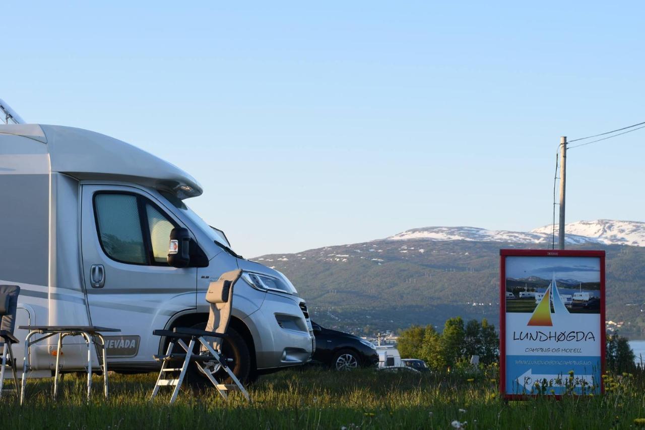 Lundhogda Camping Og Motell Fauske Exteriör bild