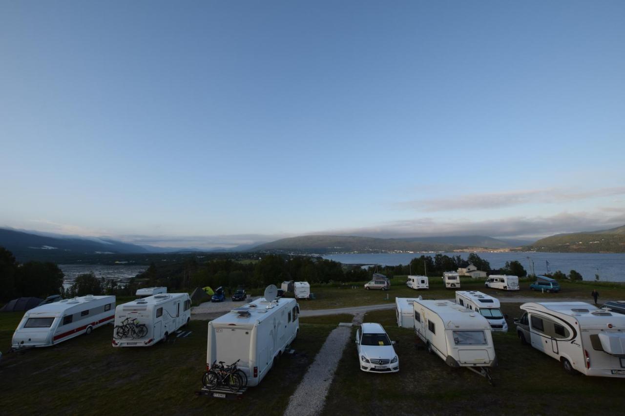 Lundhogda Camping Og Motell Fauske Exteriör bild